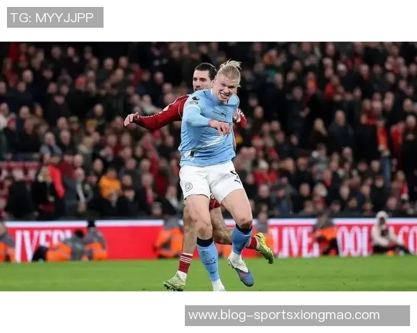 曼城中卫危机加剧仅剩阿克胡桑诺夫召回小将并有意引进格伊 曼城中卫危机加剧仅剩阿克胡桑诺夫召回小将并有意引进格伊